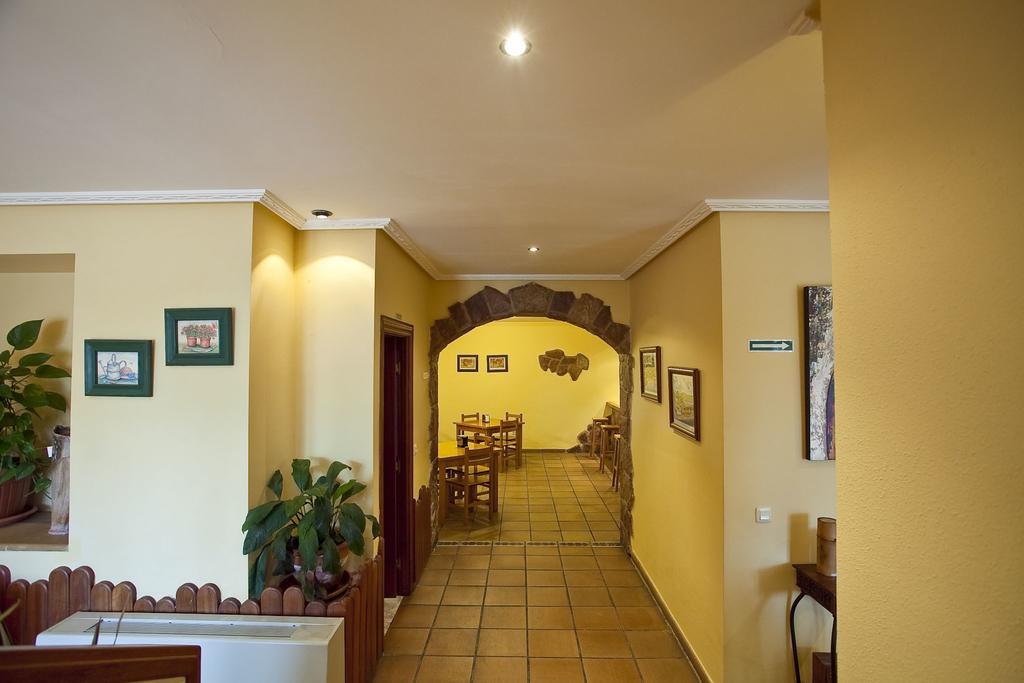 Hospederia Las Calzadas San Vicente De La Barquera Exterior photo